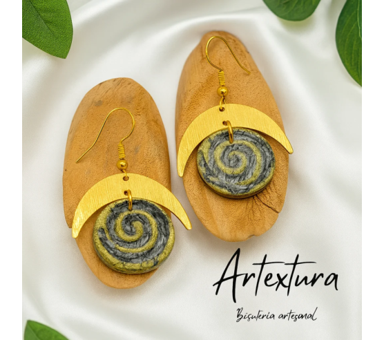 Pendientes Media Luna Negro y Dorado