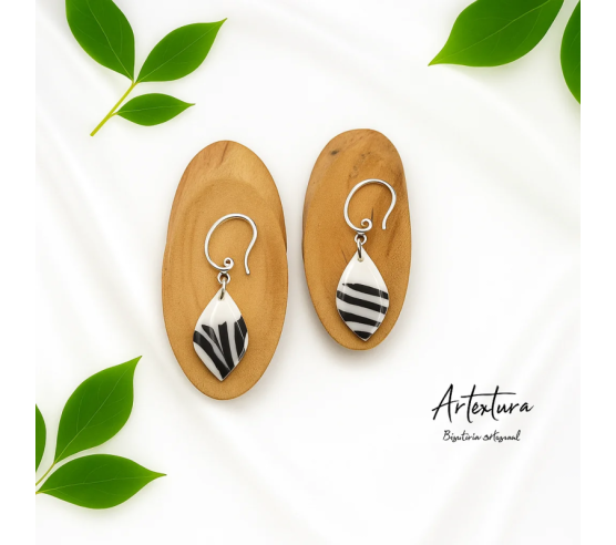 Pendientes Gota Cebra