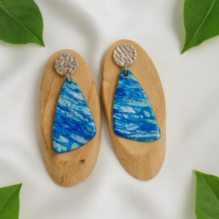 Pendientes Triangulo Azul Profundo