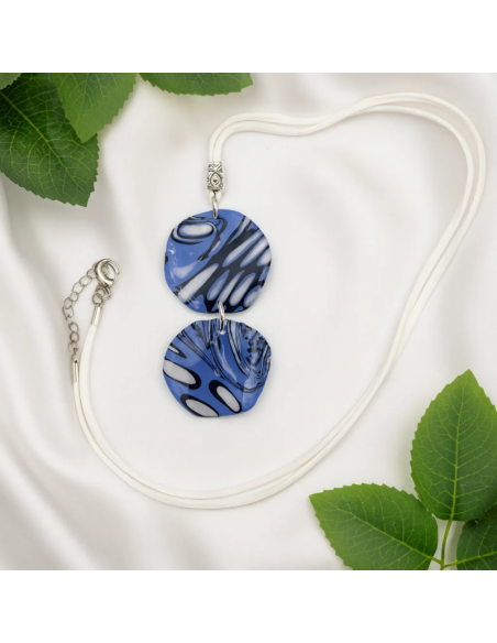 Colgante Entre Azules