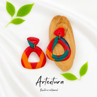 Pendientes Triangulo Tricolor