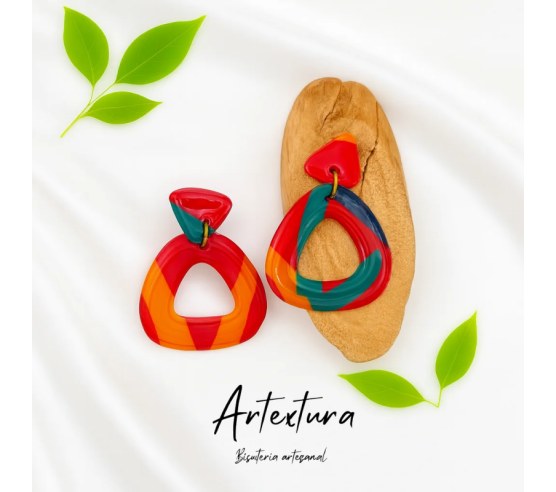 Pendientes Triangulo Tricolor